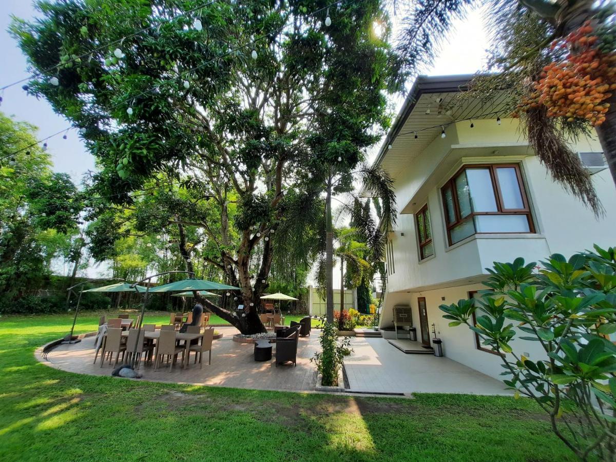 Estancia De Lorenzo Tarlac Exteriör bild